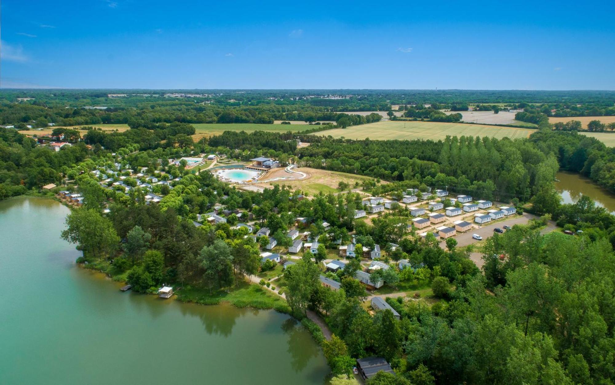 Camping Aubigny-Les Clouzeaux Aubigny  外观 照片